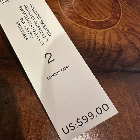 * Chico's Black/White Abstract Intarsia Sweater * - Picture 7 of 7